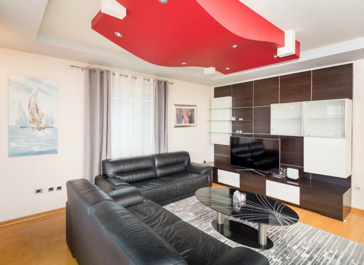 Apartments Lupe Сплит Экстерьер фото